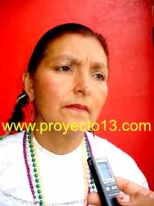 La directora de la Casa de Cultura en Zongolica, Dolores Ortega Tzitzihua.