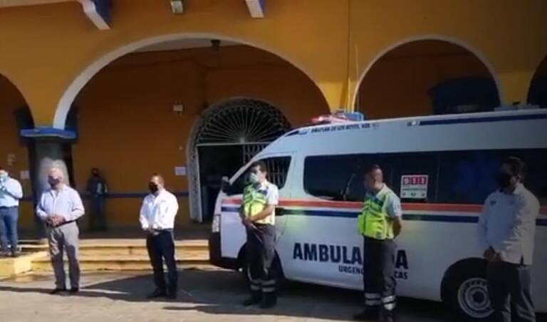 Amatlán compra ambulancia, ante negativa de devolverla por Gobierno del Estado
