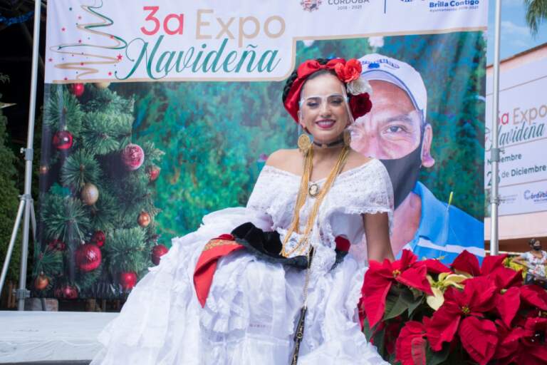 Inauguran Expo Navideña en Córdoba